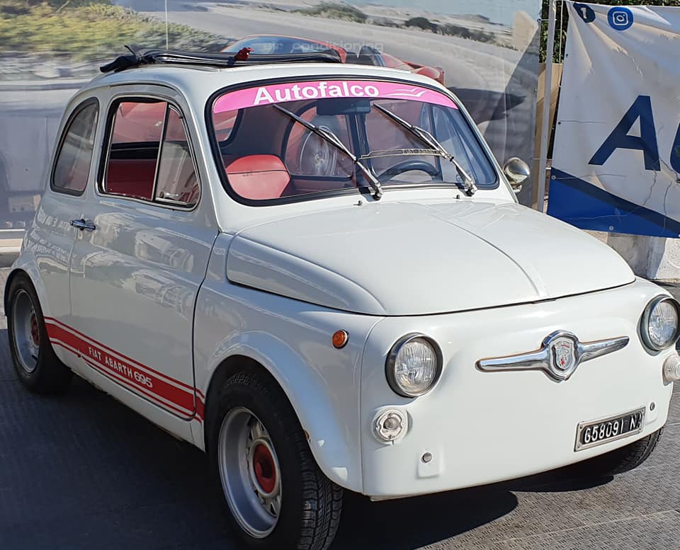 fiat 500 replica abarth 4.000 Km 6.799 €, a Castello di Cisterna 174524358  