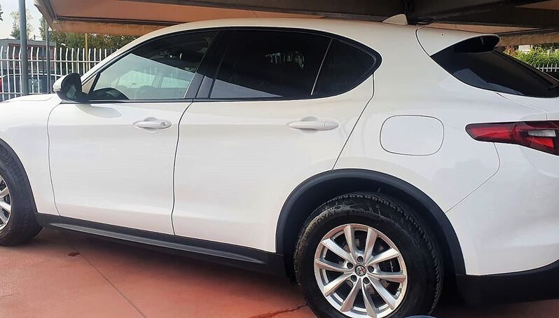 ALFA ROMEO STELVIO pieno